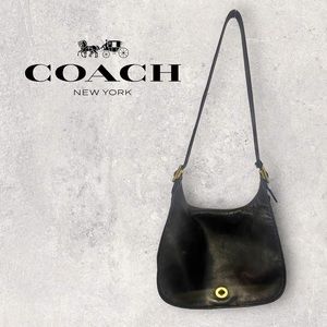 Vintage COACH stewardess crossbody